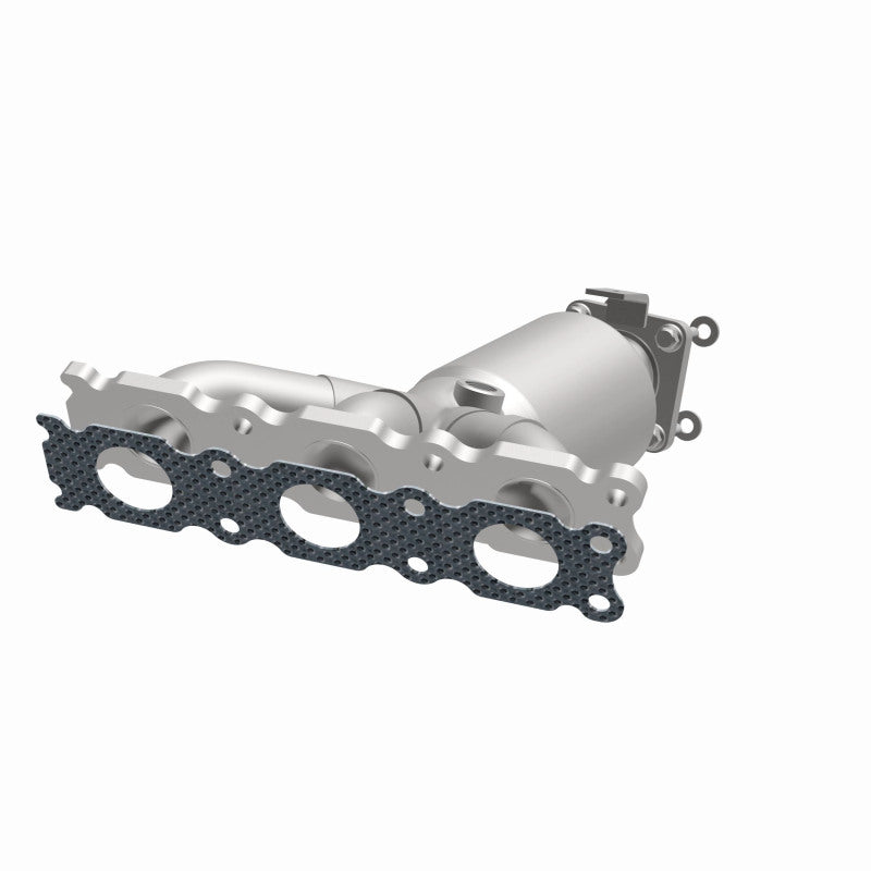MagnaFlow Volvo XC90 OEM Grade Federal / EPA Compliant Manifold Catalytic Converter 22-174 360 Degree Image Set