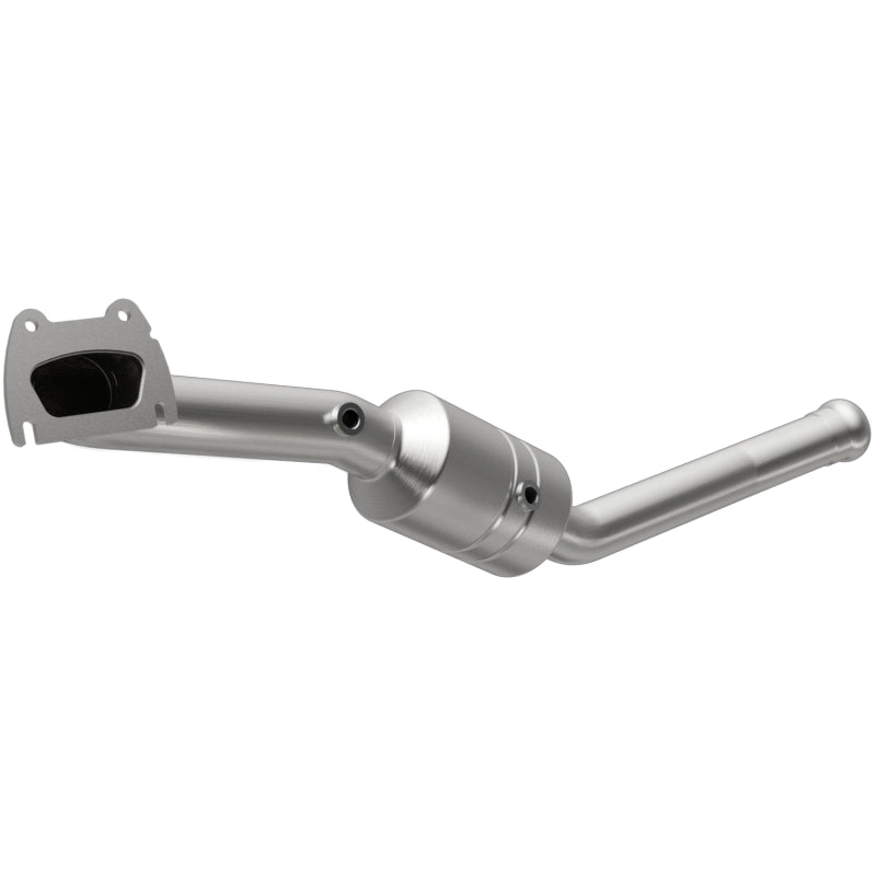 MagnaFlow OEM Grade Federal / EPA Compliant Direct-Fit Catalytic Converter 49737 Photo - Primary
