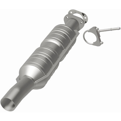 MagnaFlow Ford OEM Grade Federal / EPA Compliant Direct-Fit Catalytic Converter