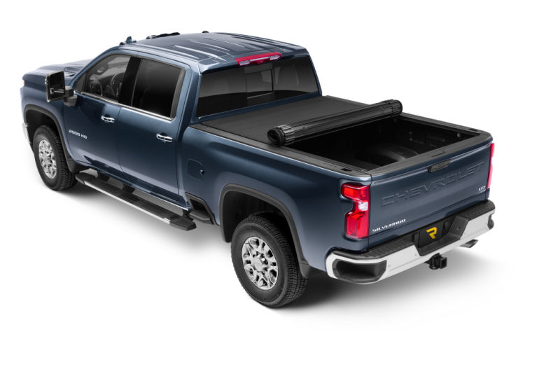 Truxedo 2020 GMC Sierra & Chevrolet Silverado 2500HD & 3500HD 6ft 9in Sentry CT Bed Cover 1573316 1573316 Photo - Mounted