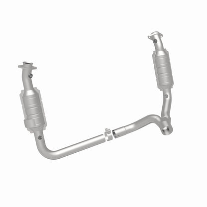 MagnaFlow Dodge Ram 1500 OEM Grade Federal / EPA Compliant Direct-Fit Catalytic Converter 49711 360 Degree Image Set