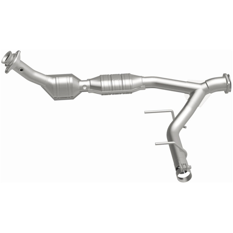 MagnaFlow Ford Expedition HM Grade Federal / EPA Compliant Direct-Fit Catalytic Converter 24414 Photo - out of package