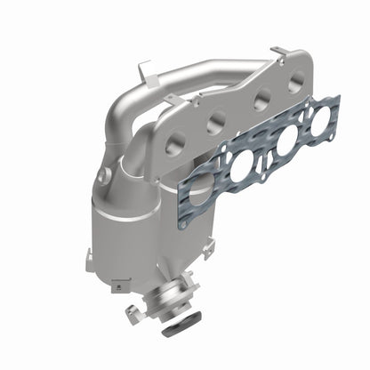 MagnaFlow Toyota Highlander HM Grade Federal / EPA Compliant Manifold Catalytic Converter 23085 360 Degree Image Set
