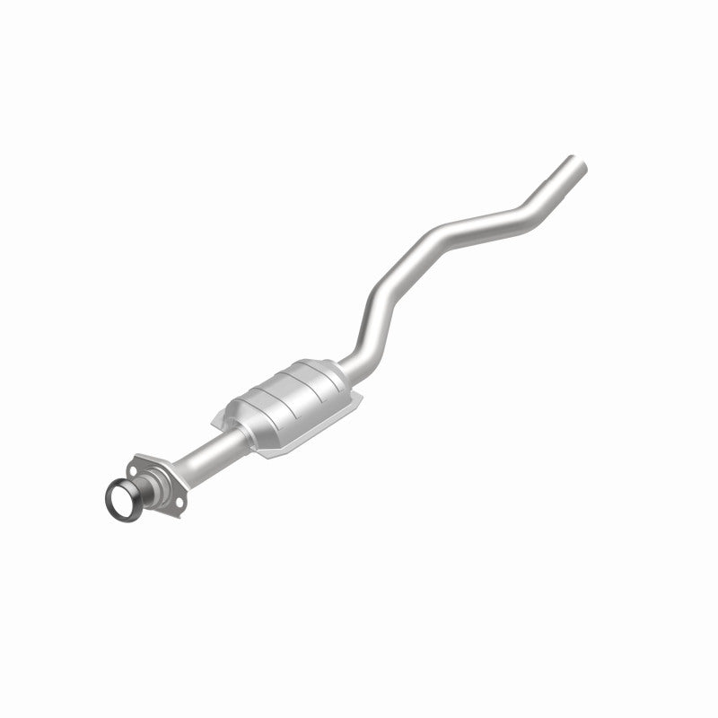 MagnaFlow Standard Grade Federal / EPA Compliant Direct-Fit Catalytic Converter 23252 360 Degree Image Set