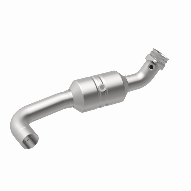 MagnaFlow Ford F-150 OEM Grade Federal / EPA Compliant Direct-Fit Catalytic Converter 52138 360 Degree Image Set