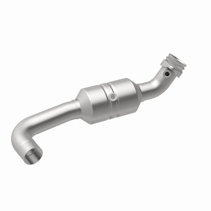MagnaFlow Ford F-150 OEM Grade Federal / EPA Compliant Direct-Fit Catalytic Converter 52138 360 Degree Image Set