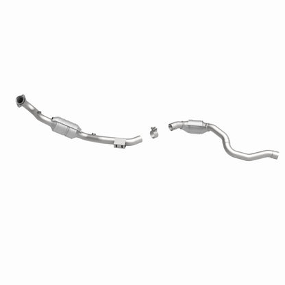 MagnaFlow Mercedes-Benz ML430 California Grade CARB Compliant Direct-Fit Catalytic Converter 447277 360 Degree Image Set
