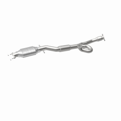 MagnaFlow OEM Grade Federal / EPA Compliant Direct-Fit Catalytic Converter 52417 360 Degree Image Set