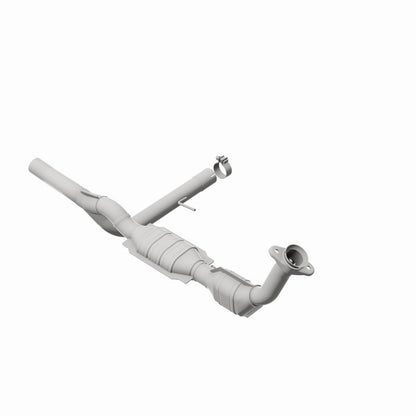 MagnaFlow OEM Grade Federal / EPA Compliant Direct-Fit Catalytic Converter 51744 360 Degree Image Set