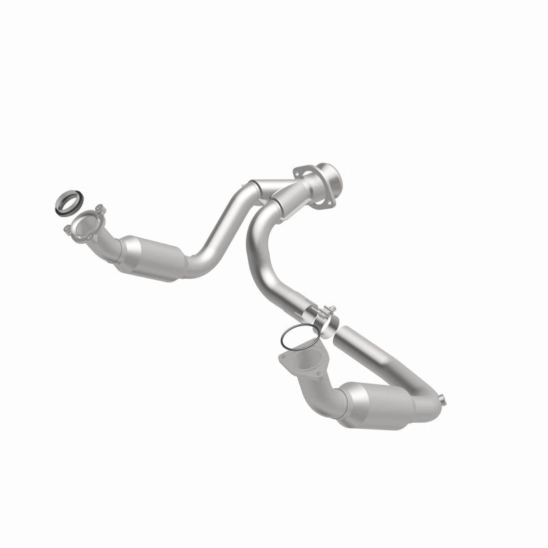 MagnaFlow California Grade CARB Compliant Direct-Fit Catalytic Converter 5551631 360 Degree Image Set