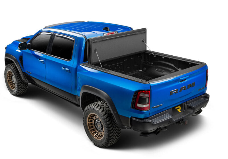 Extang 2023 Chevy/GMC Canyon/Colorado 5.2ft. Bed Endure ALX 80352 80352 Photo - Mounted