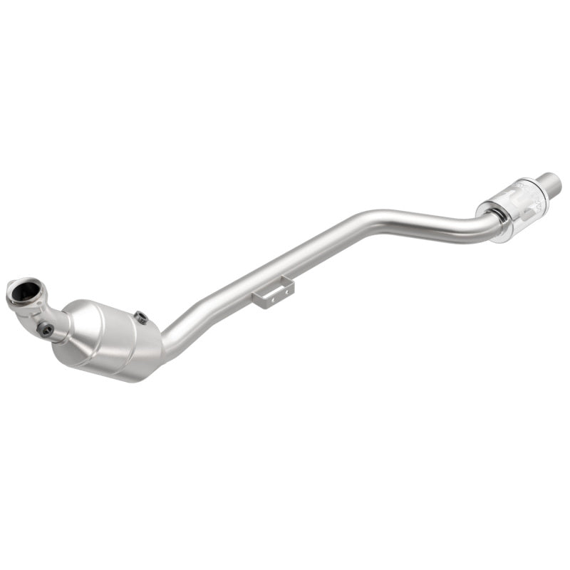 MagnaFlow Mercedes-Benz OEM Grade Federal / EPA Compliant Direct-Fit Catalytic Converter 51265 Photo - Primary