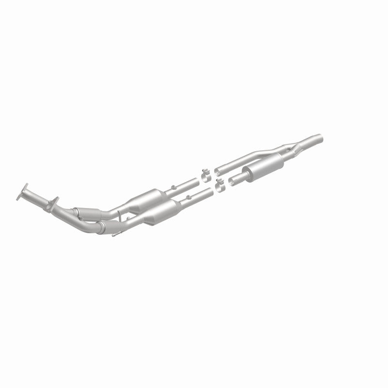 MagnaFlow HM Grade Federal / EPA Compliant Direct-Fit Catalytic Converter 24587 360 Degree Image Set