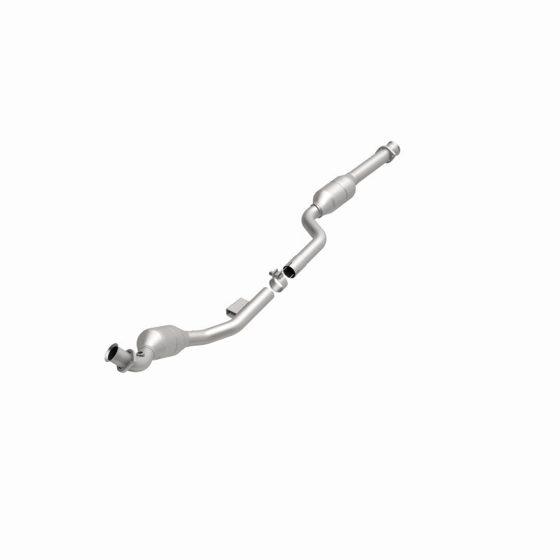 MagnaFlow Mercedes-Benz E320 California Grade CARB Compliant Direct-Fit Catalytic Converter 454028 360 Degree Image Set
