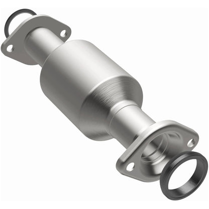 MagnaFlow Toyota Sienna California Grade CARB Compliant Direct-Fit Catalytic Converter 5592546 Photo - out of package