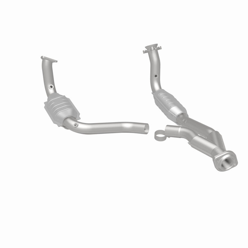 MagnaFlow Chevrolet SSR OEM Grade Federal / EPA Compliant Direct-Fit Catalytic Converter 49580 360 Degree Image Set