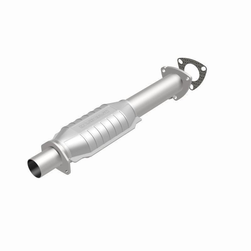 MagnaFlow Standard Grade Federal / EPA Compliant Direct-Fit Catalytic Converter 93483 360 Degree Image Set