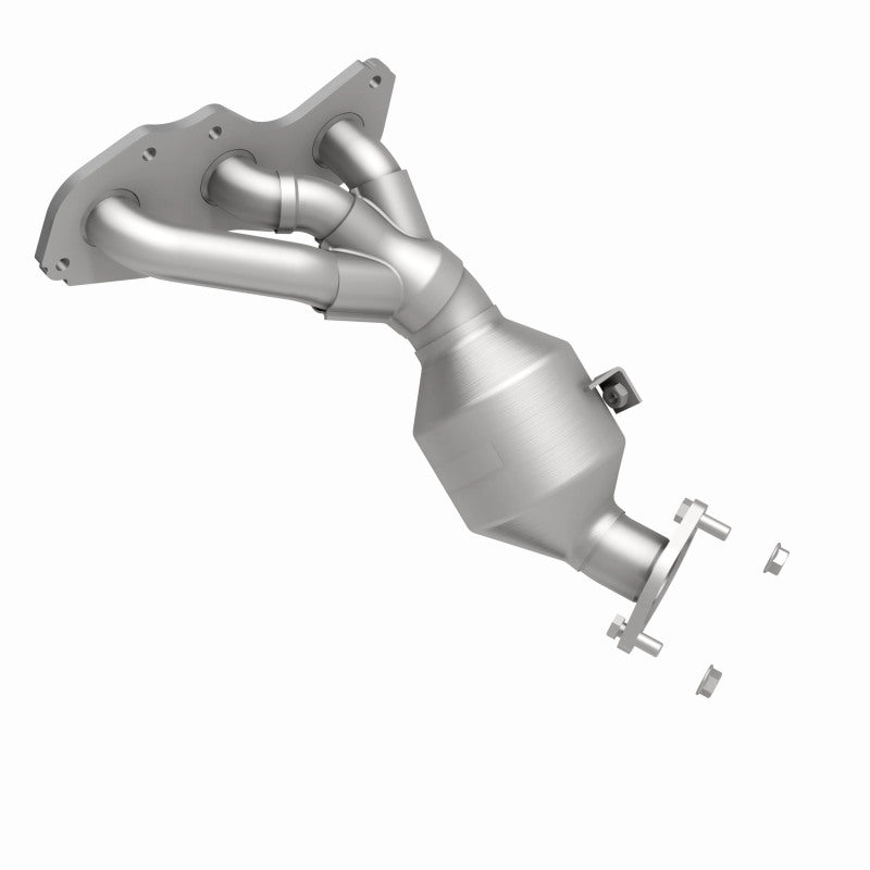 MagnaFlow Toyota RAV4 California Grade CARB Compliant Manifold Catalytic Converter 5582820 360 Degree Image Set