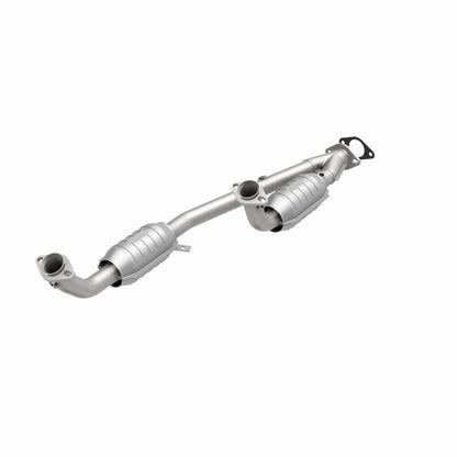 MagnaFlow Ford Windstar California Grade CARB Compliant Direct-Fit Catalytic Converter 4451353 360 Degree Image Set