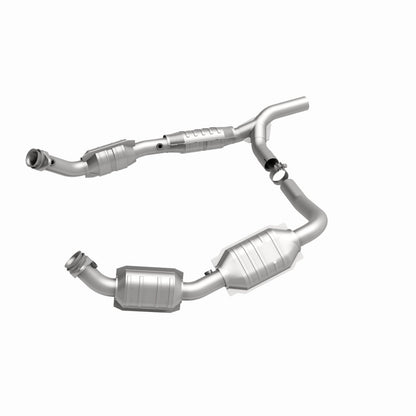 MagnaFlow Ford OEM Grade Federal / EPA Compliant Direct-Fit Catalytic Converter 51640 360 Degree Image Set