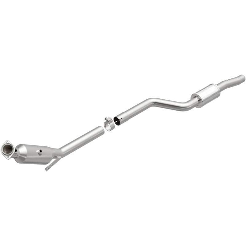 MagnaFlow Mercedes-Benz California Grade CARB Compliant Direct-Fit Catalytic Converter 5561919 Photo - Primary