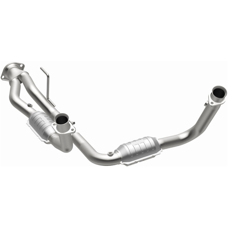 MagnaFlow Jeep OEM Grade Federal / EPA Compliant Direct-Fit Catalytic Converter 49687 Photo - out of package