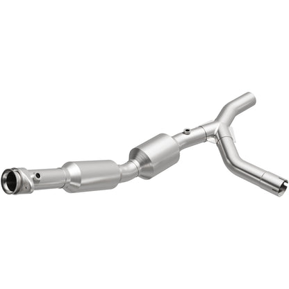 MagnaFlow Ford California Grade CARB Compliant Direct-Fit Catalytic Converter
