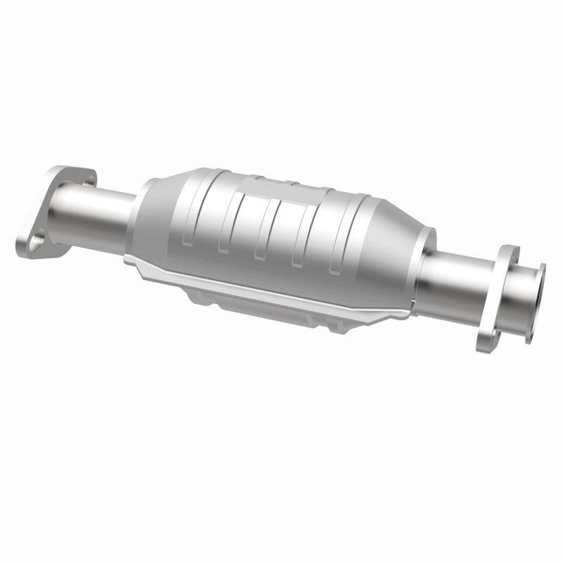 MagnaFlow Standard Grade Federal / EPA Compliant Direct-Fit Catalytic Converter 22761 360 Degree Image Set