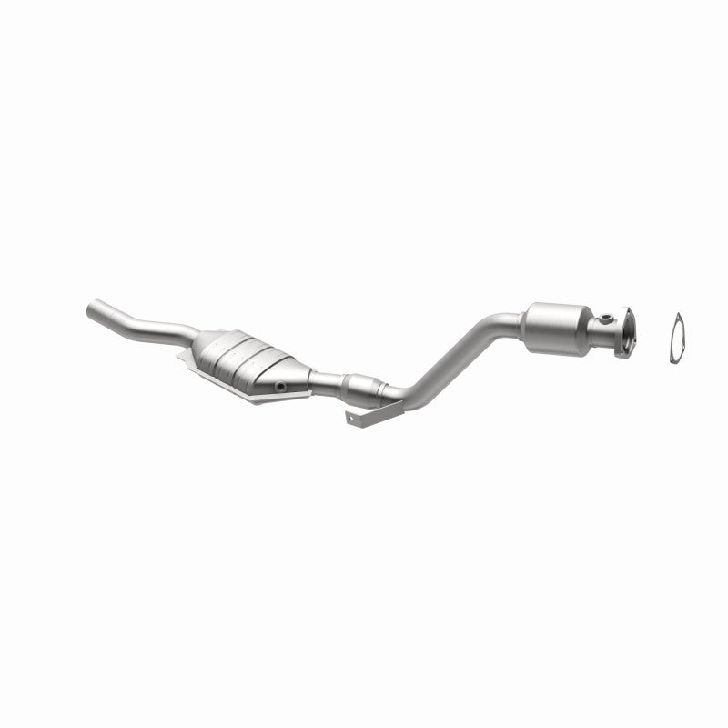 MagnaFlow OEM Grade Federal / EPA Compliant Direct-Fit Catalytic Converter 51964 360 Degree Image Set