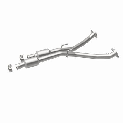 MagnaFlow Cadillac CTS OEM Grade Federal / EPA Compliant Direct-Fit Catalytic Converter 52969 360 Degree Image Set