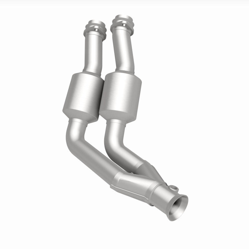MagnaFlow Jaguar HM Grade Federal / EPA Compliant Direct-Fit Catalytic Converter 24226 360 Degree Image Set