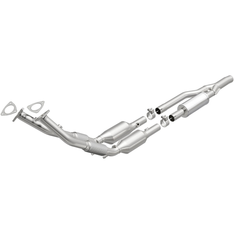 MagnaFlow Audi TT Quattro California Grade CARB Compliant Direct-Fit Catalytic Converter 5461716 Photo - Primary