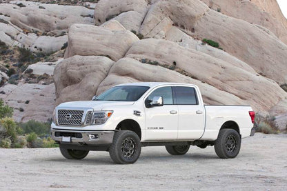 Fabtech 2" System w/ Front Dirt Logic 2.5 Coilovers & Rear Dirt Logic Shocks K6007DL Photo - lifestyle view