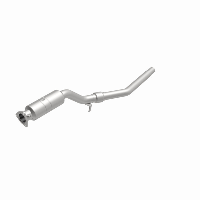 MagnaFlow Audi OEM Grade Federal / EPA Compliant Direct-Fit Catalytic Converter 51438 360 Degree Image Set