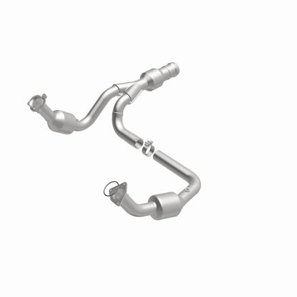MagnaFlow California Grade CARB Compliant Direct-Fit Catalytic Converter 5582616 360 Degree Image Set