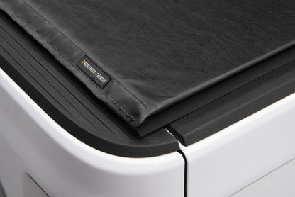 Truxedo 2020 Jeep Gladiator 5ft Lo Pro Bed Cover 523201 523201 Photo - Close Up