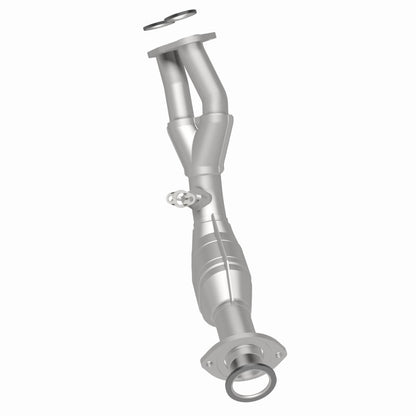 MagnaFlow Toyota Tacoma HM Grade Federal / EPA Compliant Direct-Fit Catalytic Converter 23755 360 Degree Image Set