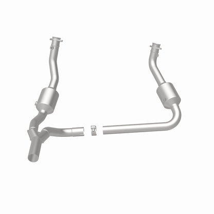 MagnaFlow Jeep Wrangler OEM Grade Federal / EPA Compliant Direct-Fit Catalytic Converter 21-458 360 Degree Image Set