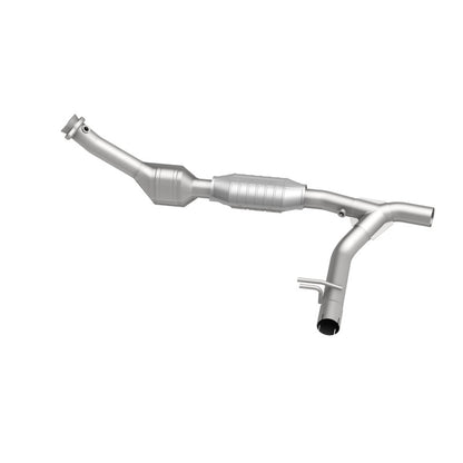 MagnaFlow HM Grade Federal / EPA Compliant Direct-Fit Catalytic Converter 23319 360 Degree Image Set