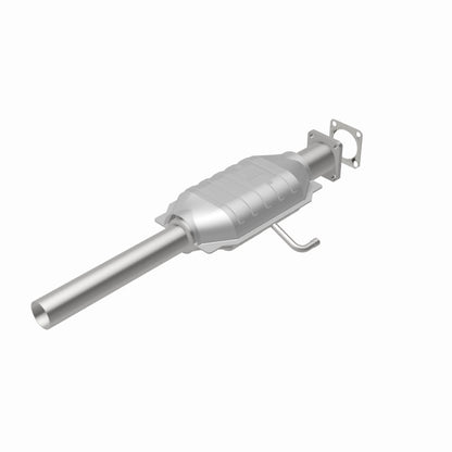 MagnaFlow Jeep Wrangler Standard Grade Federal / EPA Compliant Direct-Fit Catalytic Converter 23225 360 Degree Image Set