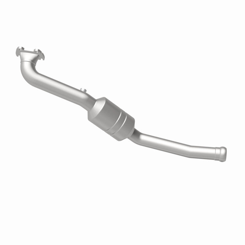 MagnaFlow California Grade CARB Compliant Direct-Fit Catalytic Converter 5551723 360 Degree Image Set