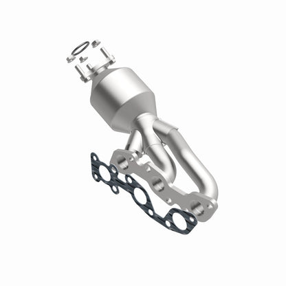 MagnaFlow Nissan HM Grade Federal / EPA Compliant Manifold Catalytic Converter 24381 360 Degree Image Set