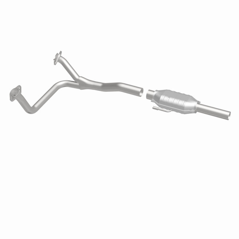 MagnaFlow Ford Standard Grade Federal / EPA Compliant Direct-Fit Catalytic Converter 93306 360 Degree Image Set
