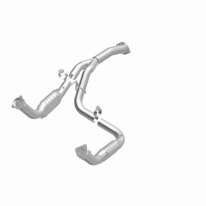 MagnaFlow OEM Grade Federal / EPA Compliant Direct-Fit Catalytic Converter 21-252 360 Degree Image Set