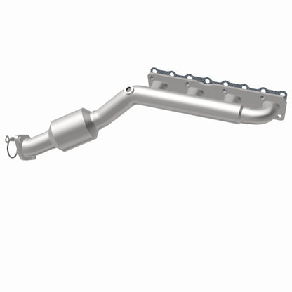 Magnaflow 2004 Nissan Titan 5.6L Direct Fit Converter 4583381 4583381 360 Degree Image Set