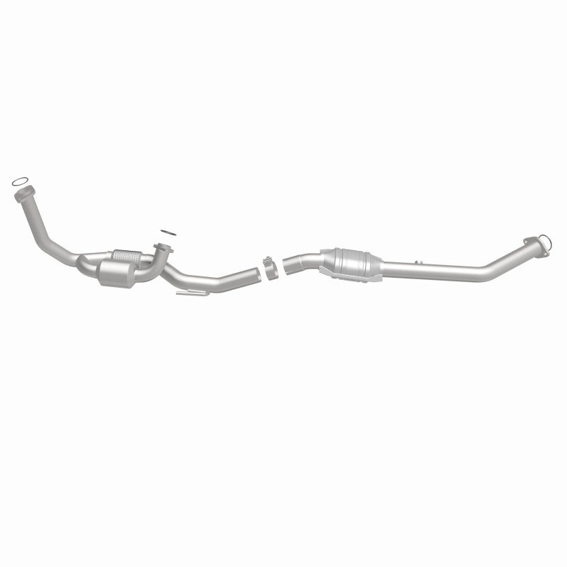 MagnaFlow Toyota Sienna California Grade CARB Compliant Direct-Fit Catalytic Converter 447163 360 Degree Image Set