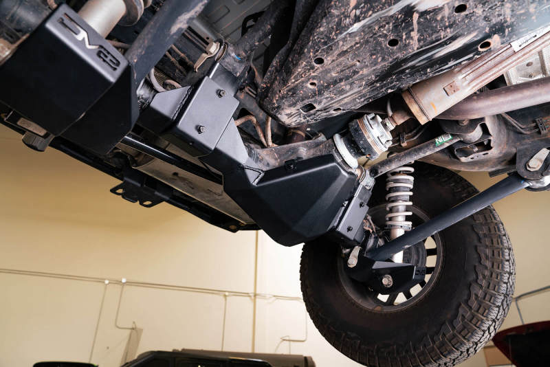 DV8 Offroad 21-22 Ford Bronco Rear Differential Skid Plate SPBR-03 SPBR-03 Photo - Unmounted
