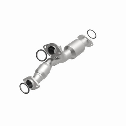MagnaFlow HM Grade Federal / EPA Compliant Direct-Fit Catalytic Converter 93351 360 Degree Image Set
