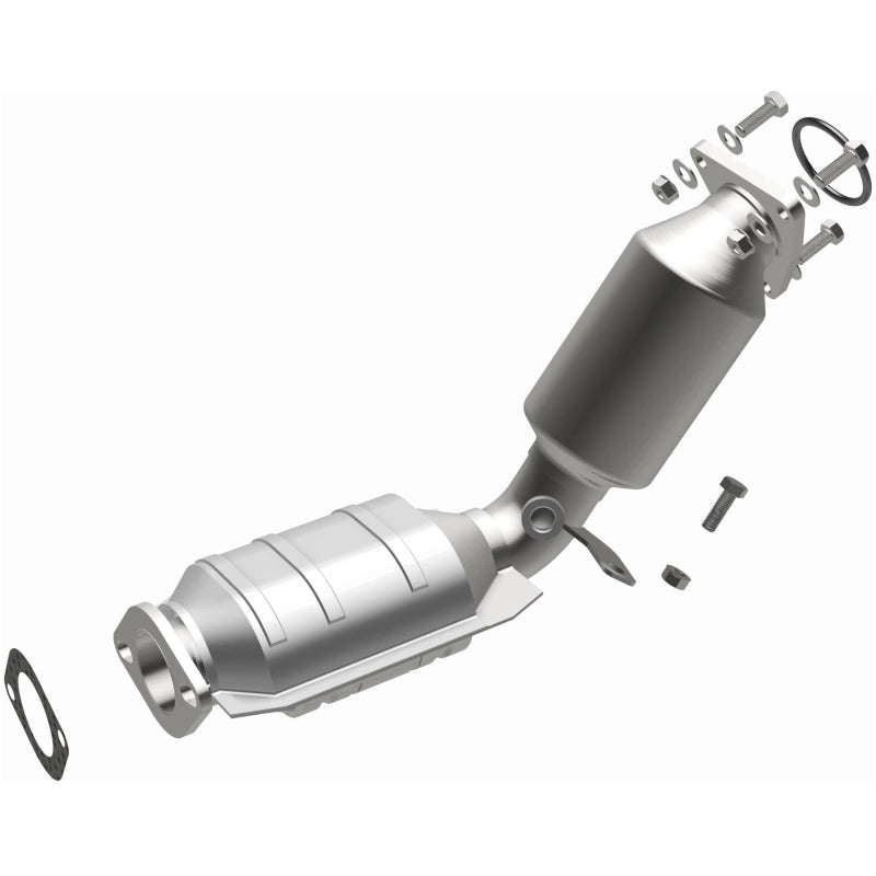 MagnaFlow Infiniti California Grade CARB Compliant Direct-Fit Catalytic Converter 5582143 Photo - out of package