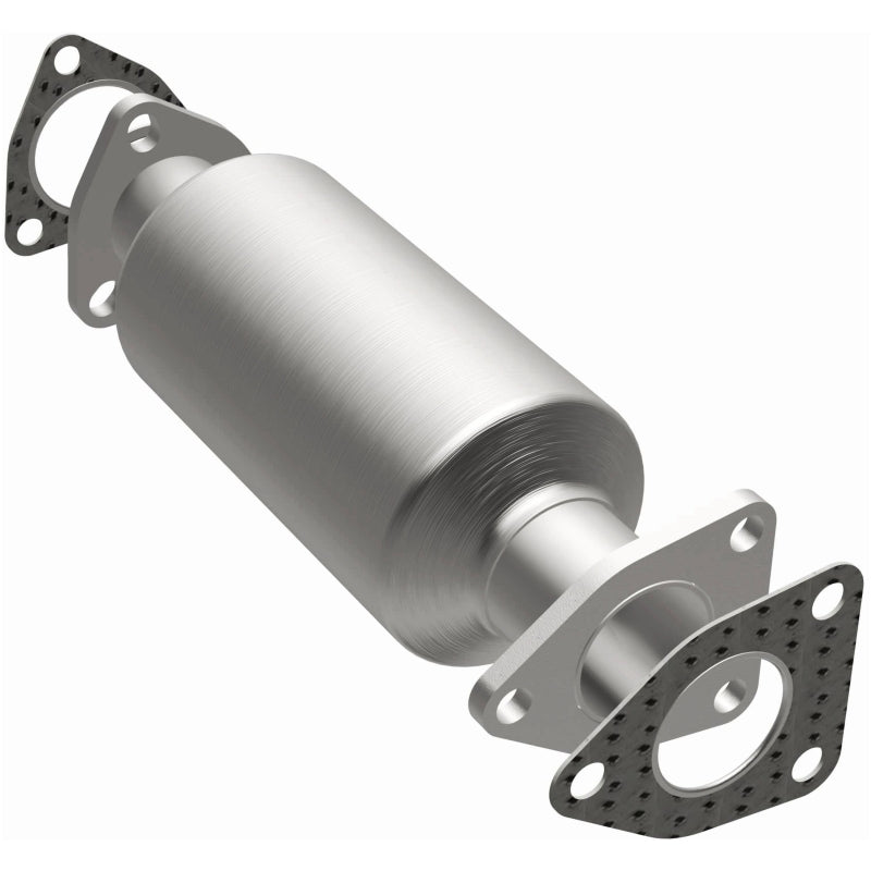 MagnaFlow Standard Grade Federal / EPA Compliant Direct-Fit Catalytic Converter 22622 Photo - out of package